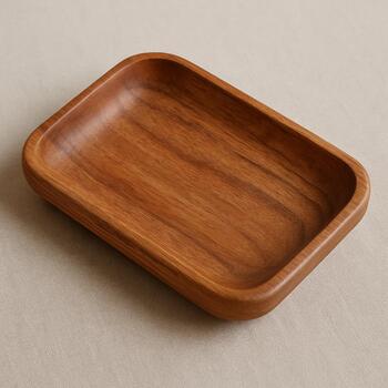 Market find: small shallow tray